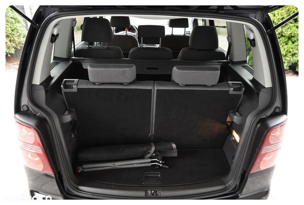 Volkswagen Touran 1.6 United - 4