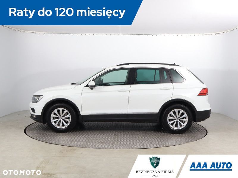 Volkswagen Tiguan - 3