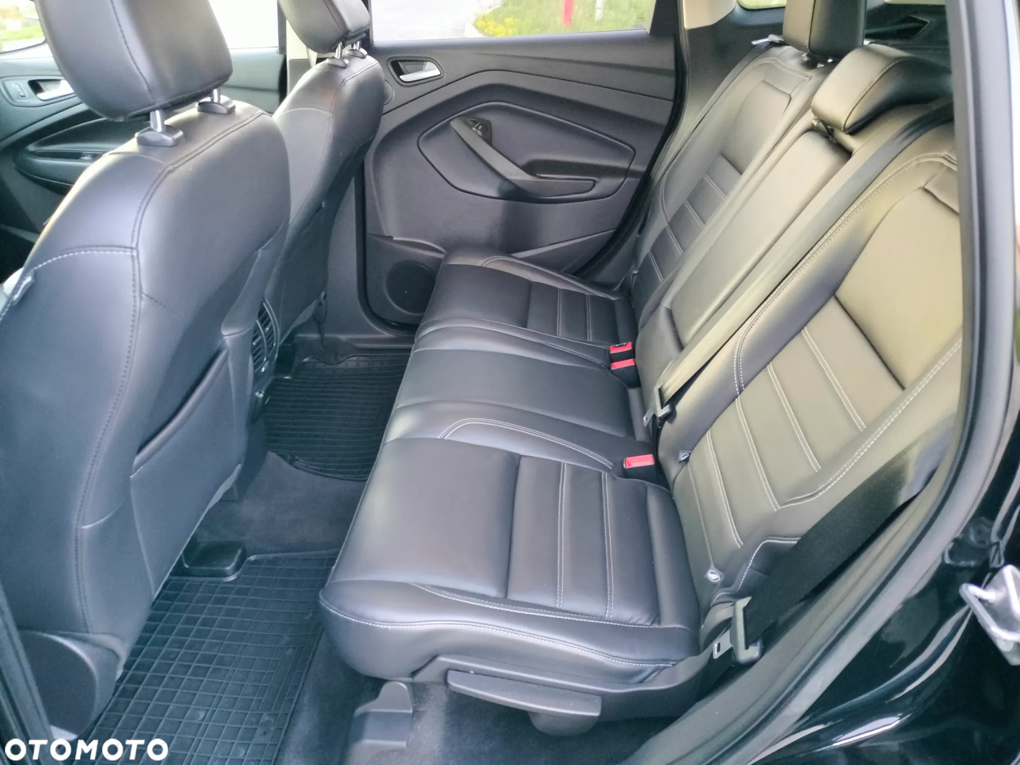 Ford Kuga - 14
