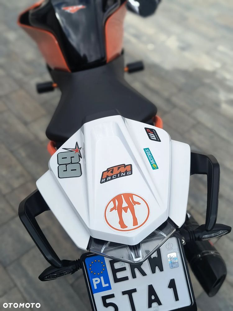 KTM Duke 125 - 16