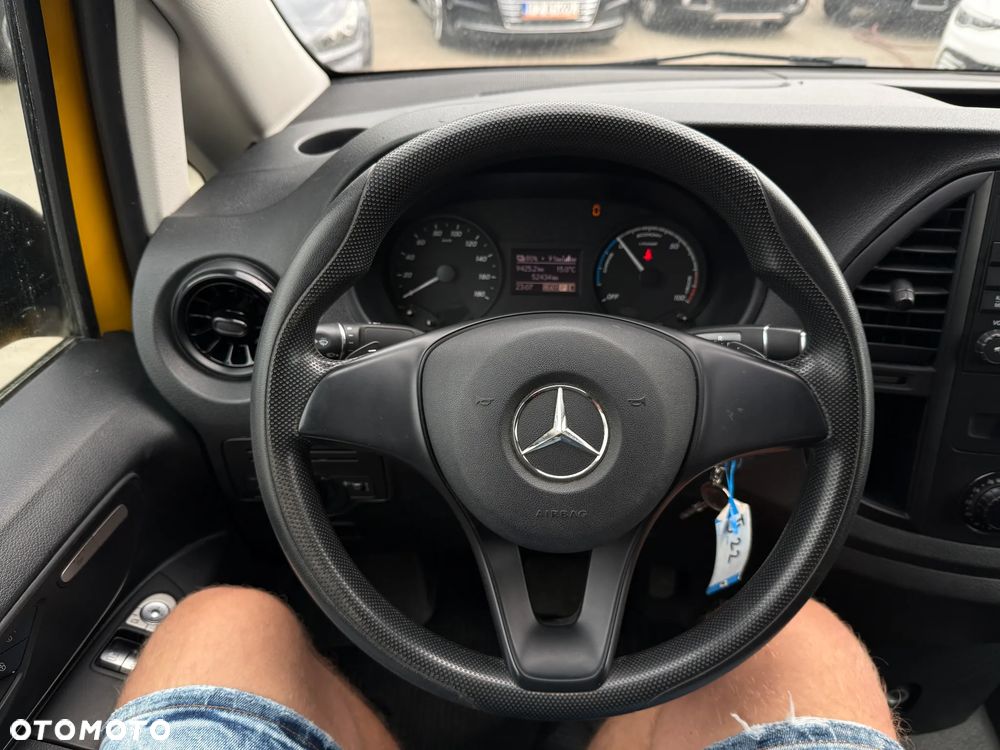Mercedes-Benz eVITO Long - 9