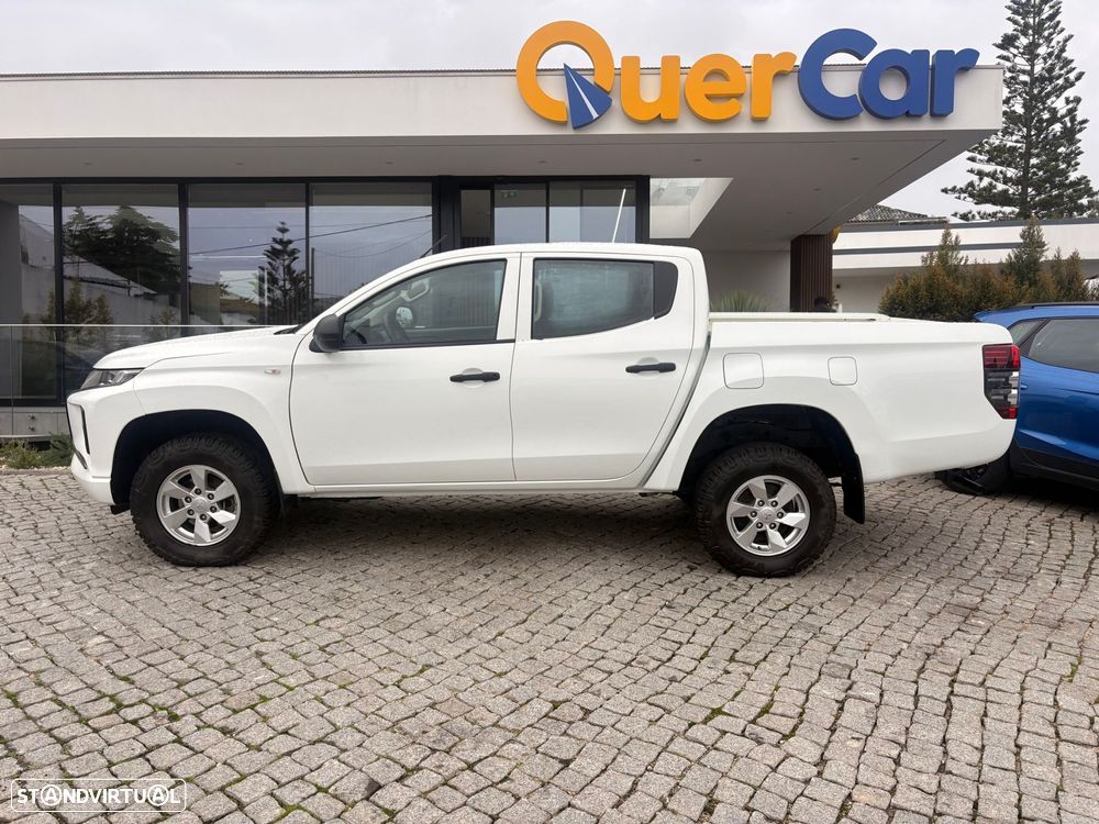 Mitsubishi L200 2.3 DI-D CD Invite Strakar Look 4WD - 6