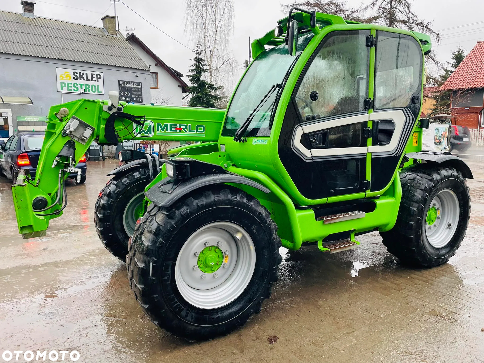 Merlo 42.7-156 - 4