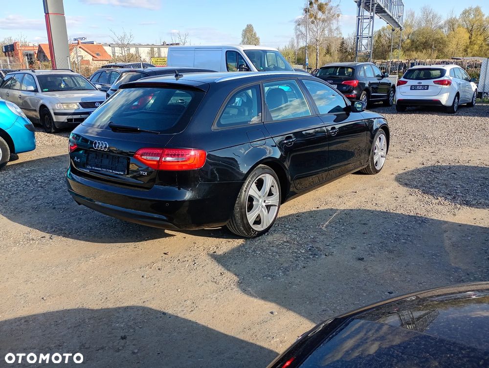 Audi A4 Avant 2.0 TDI DPF Ambiente - 28