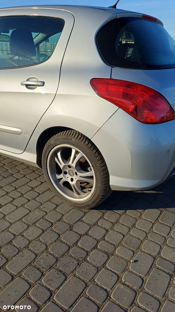Peugeot 308 1.6 HDi Active - 9