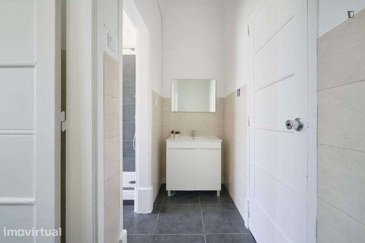 Quarto - localizado em Saldanha Lisbon - Grande imagem: 5/44