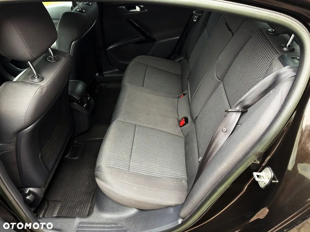 Peugeot 508 1.6 T Allure - 21