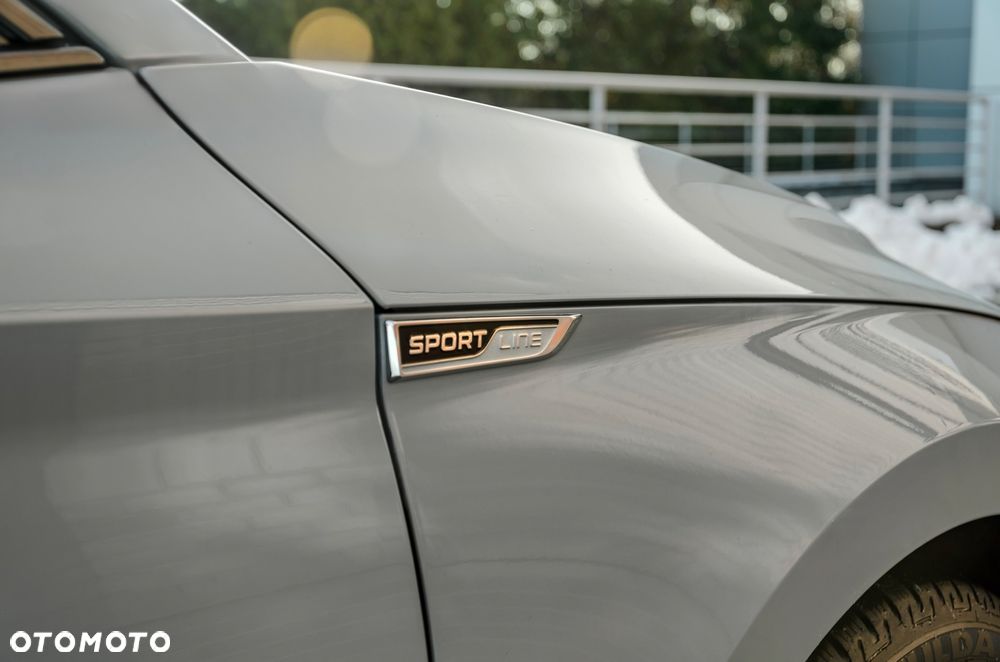 Skoda Superb 2.0 TDI SCR Sportline DSG - 6