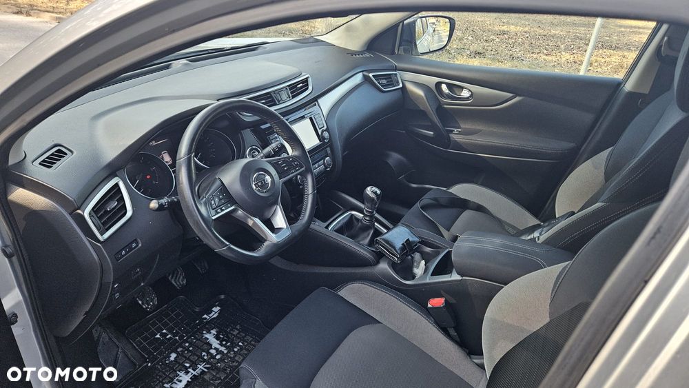 Nissan Qashqai 1.5 dCi N-WAY - 11