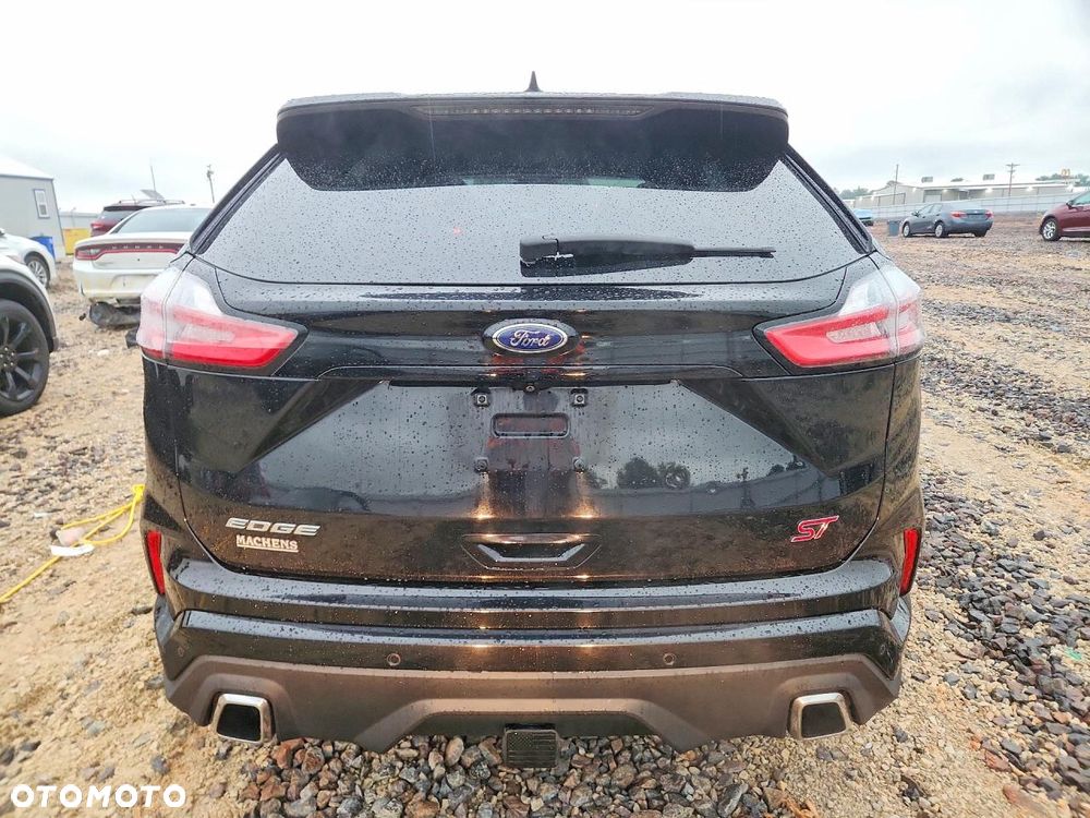 Ford Edge - 6