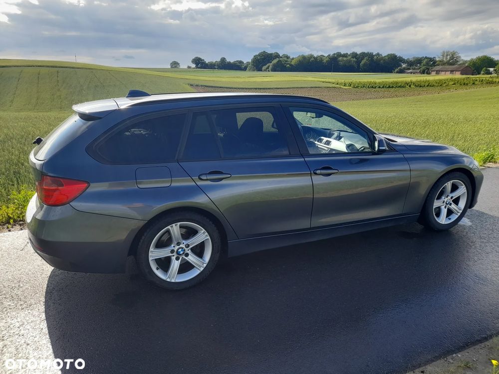 BMW Seria 3 320d Efficient Dynamics - 6