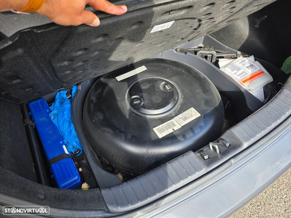 Hyundai i30 1.4 CVVT Blue Comfort - 27