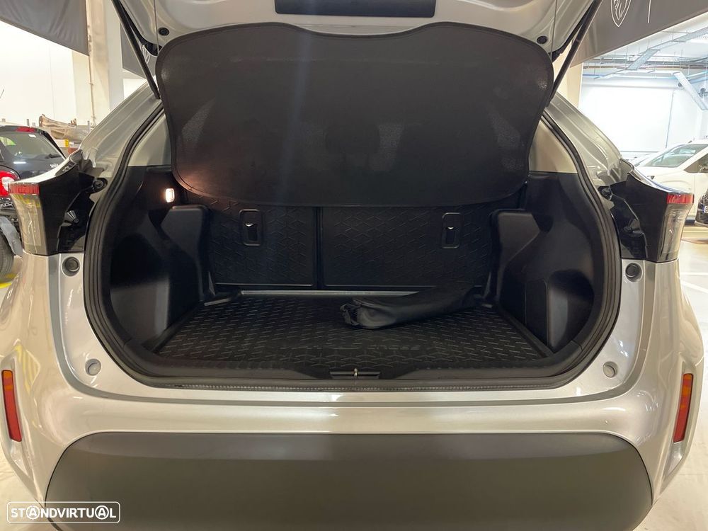 Toyota Yaris Cross 1.5 HDF Comfort Plus - 10