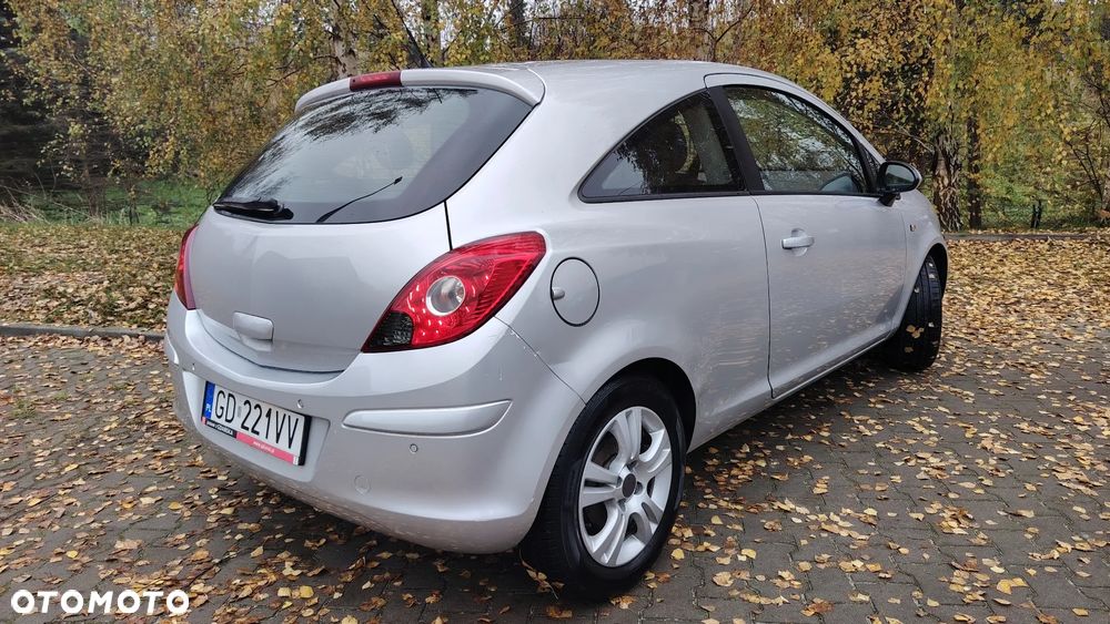 Opel Corsa - 3