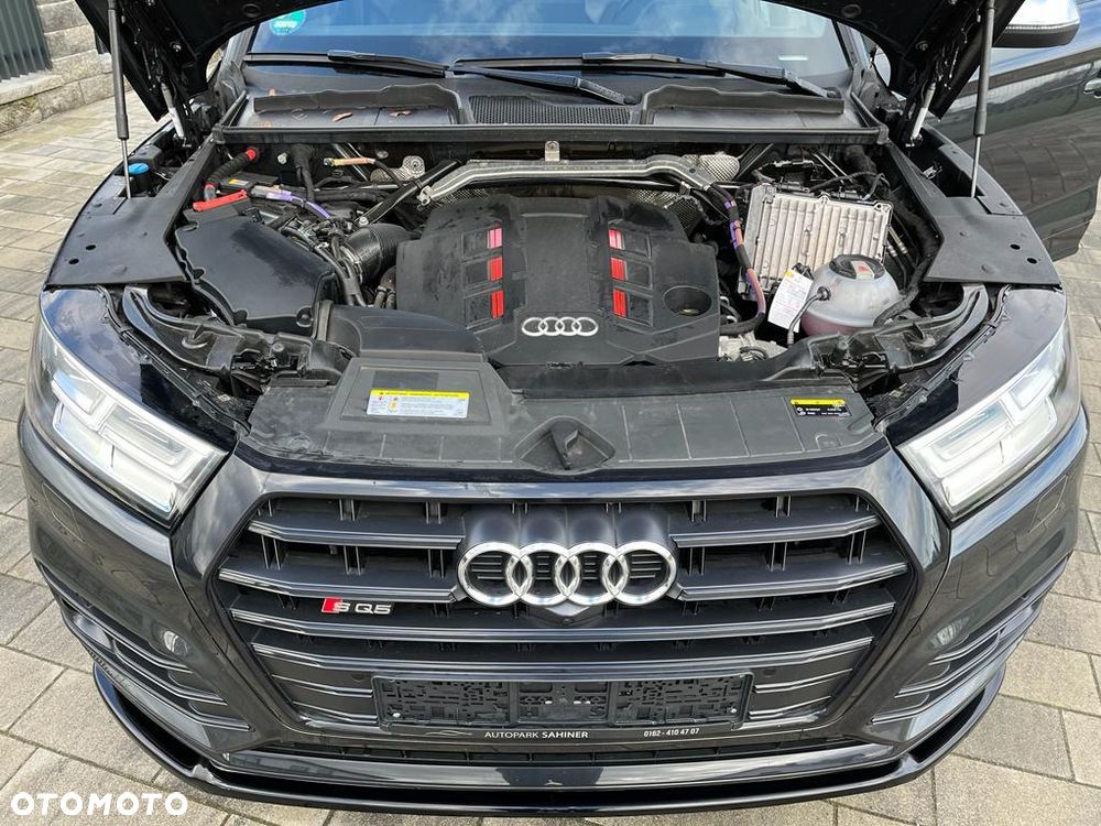 Audi SQ5 - 10