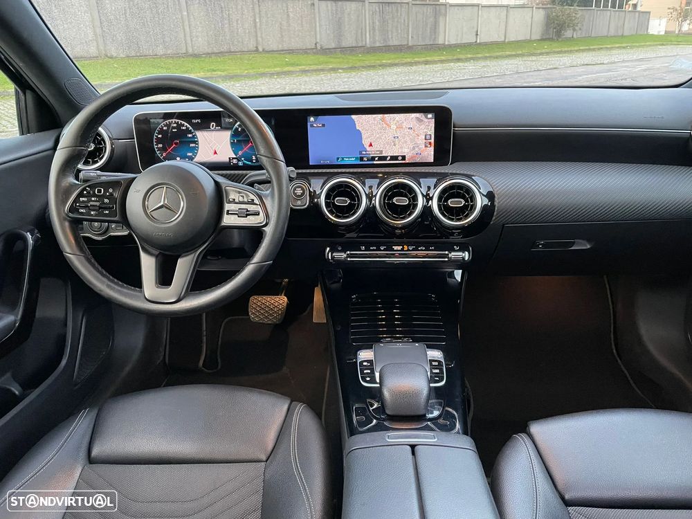 Mercedes-Benz A 180 d Style Plus Aut. - 24