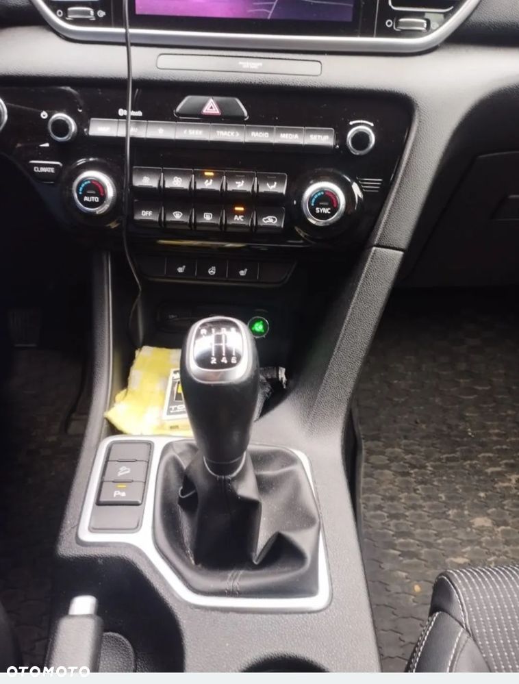 Kia Sportage 1.6 GDI Black Edition 2WD - 5