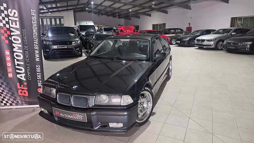 BMW 320 i Coupé M Sport - 8