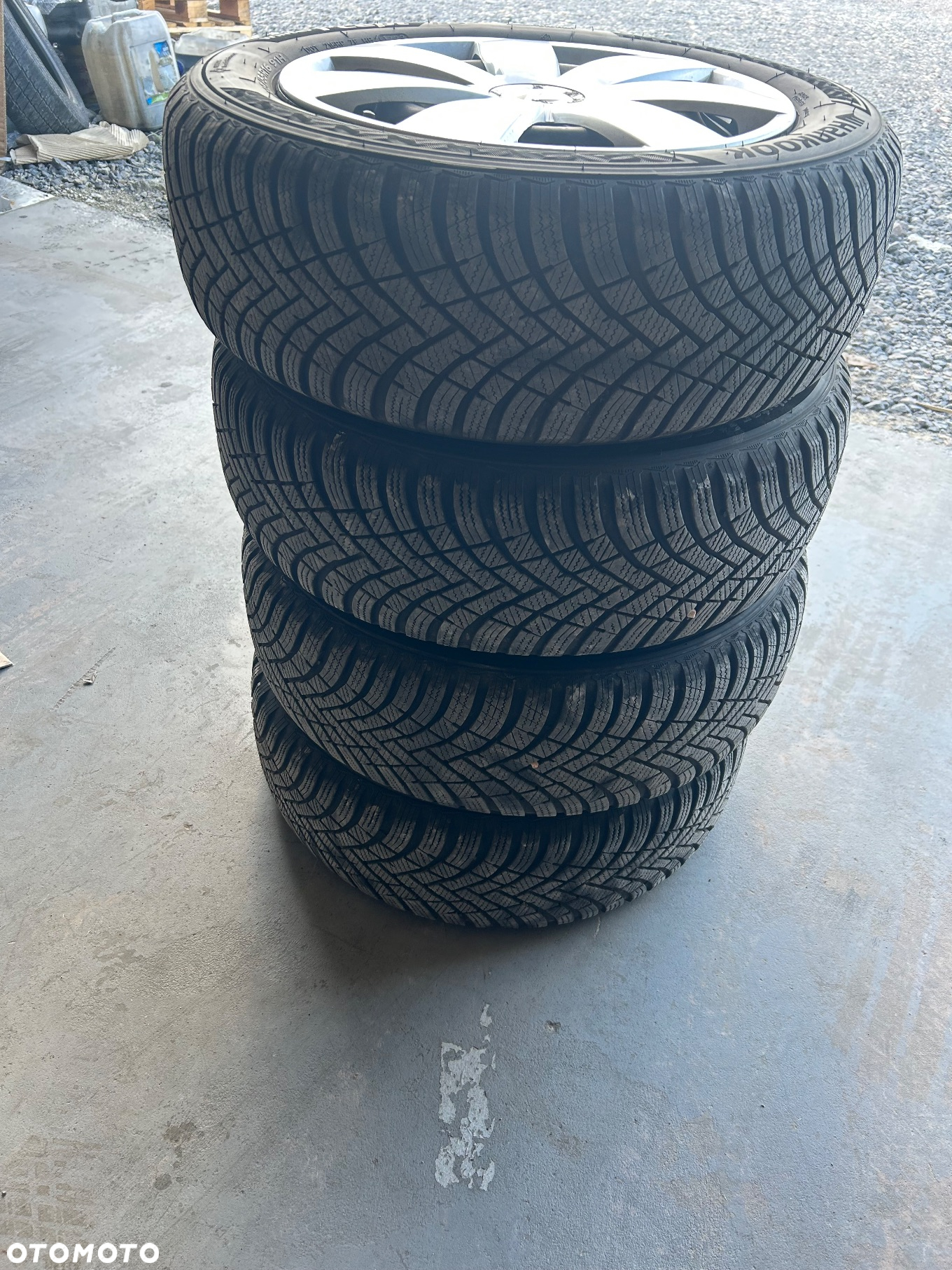 Volkswagen Golf 2.0 TDI DPF Comfortline - 15