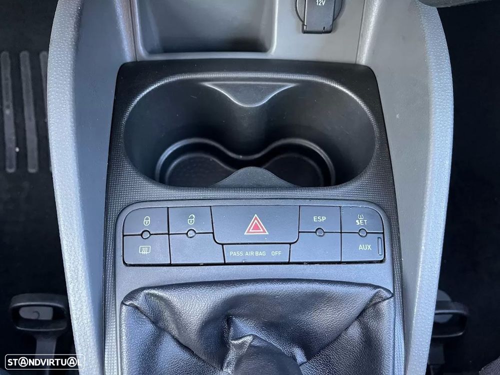 SEAT Ibiza 1.6 TDI Copa DPF - 21