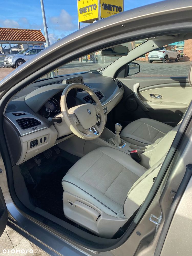 Renault Fluence 1.6 dCi Privilege - 7