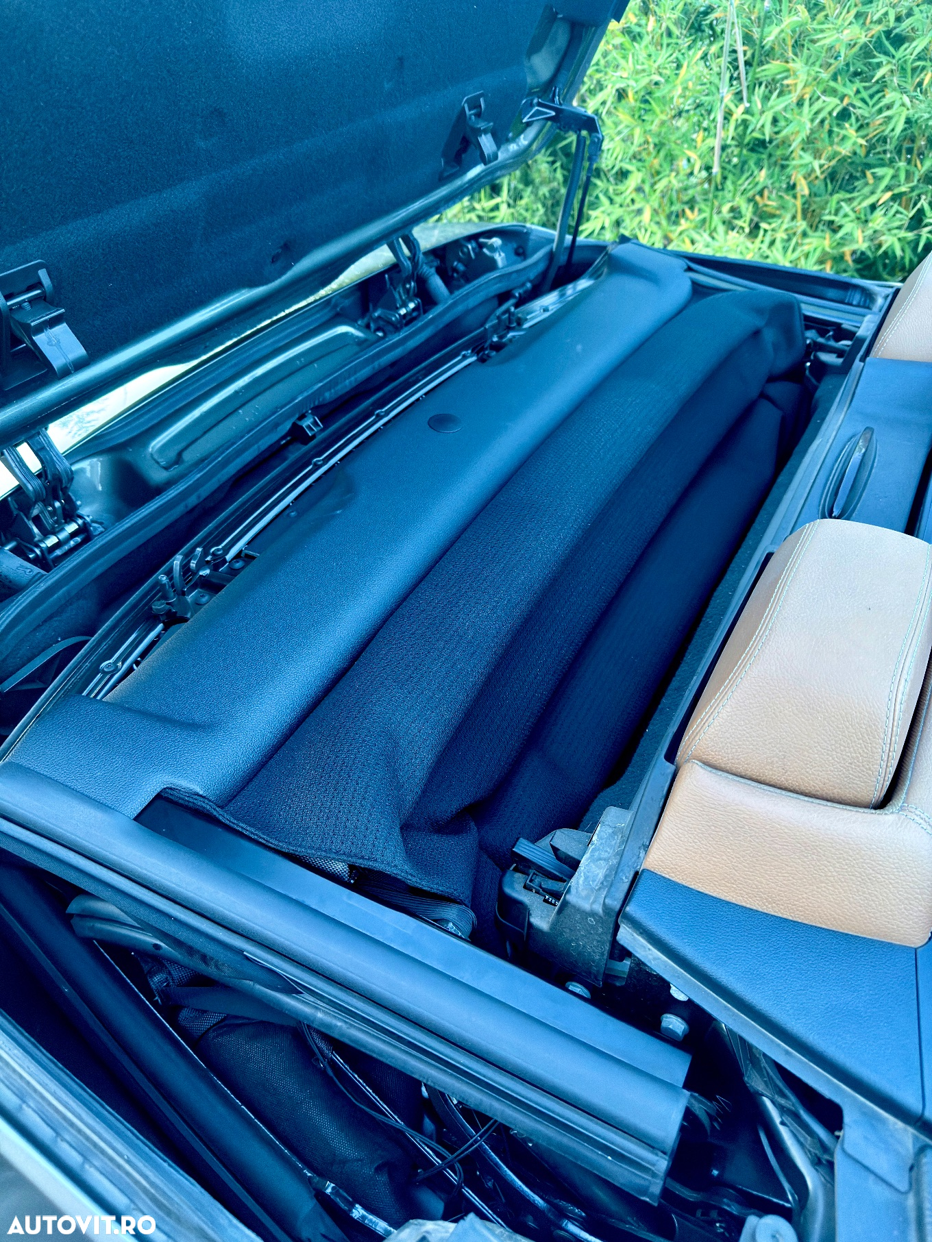 Mercedes-Benz E - 27