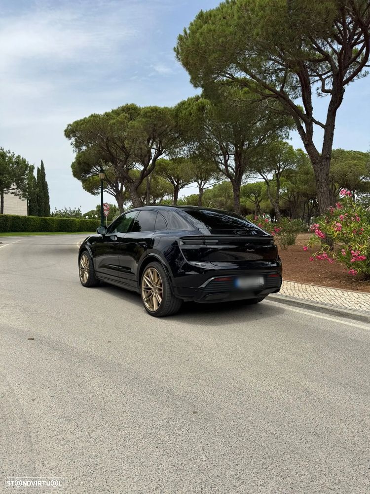 Porsche Macan Electric Turbo - 9