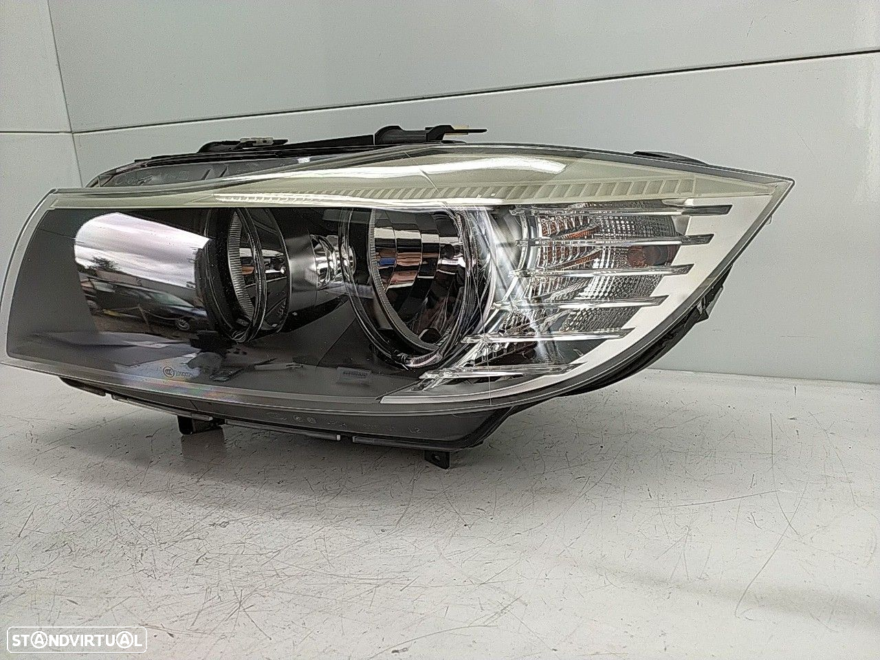 Farol Esquerdo Bmw 3 (E90) - 2