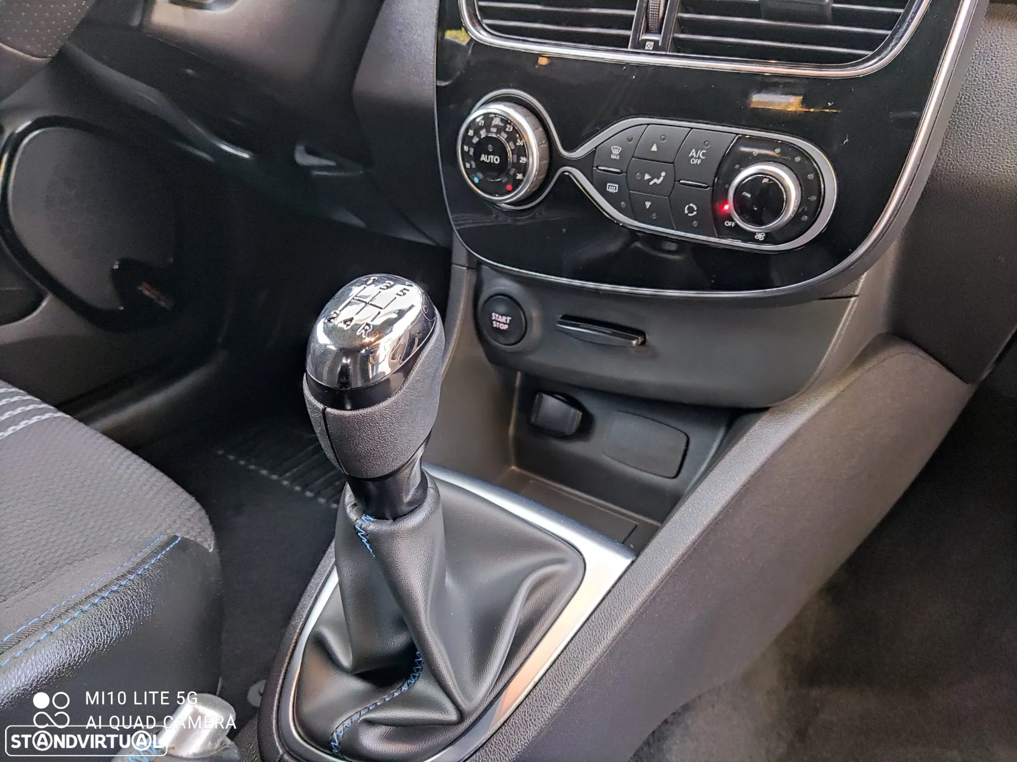 Renault Clio Sport Tourer 1.5 dCi GT Line - 10