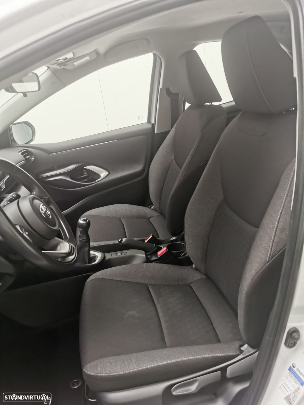 Toyota Yaris 1.0 VVT-i Comfort Plus - 10