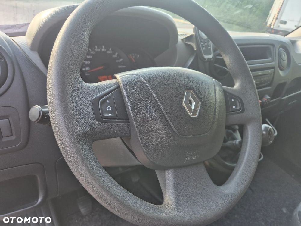 Renault Master - 3
