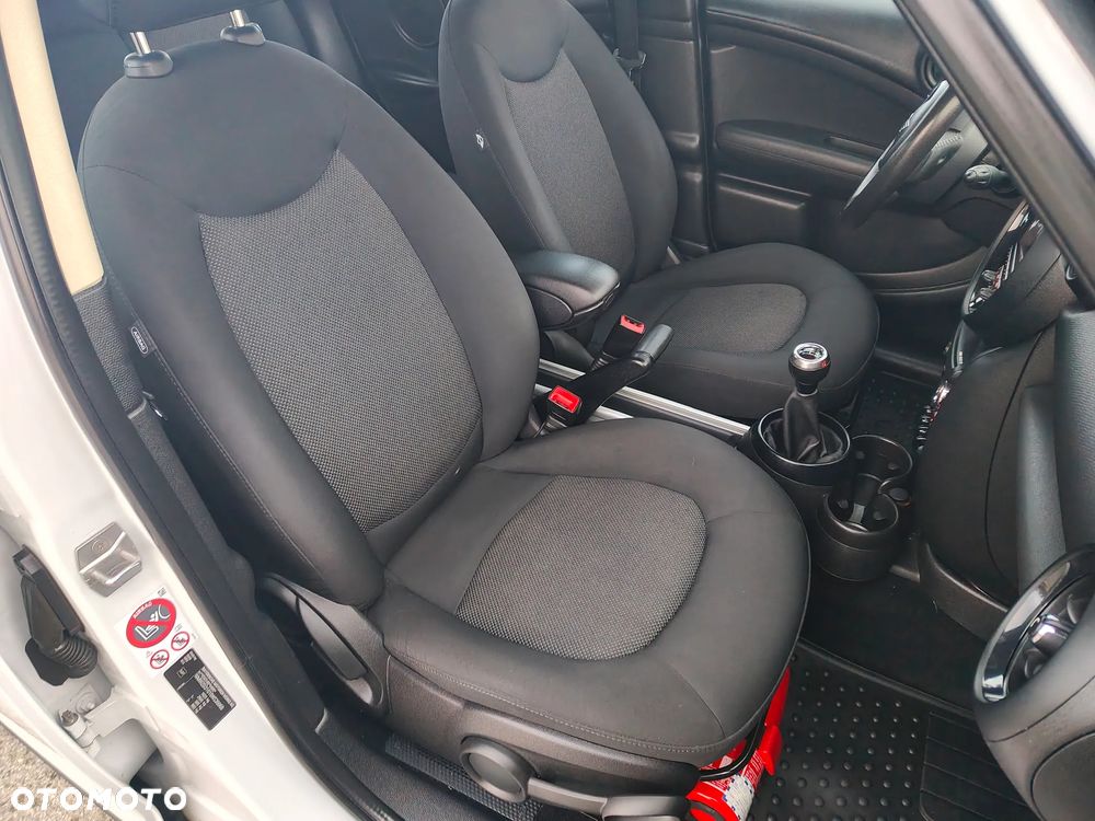 MINI Countryman Cooper D - 34