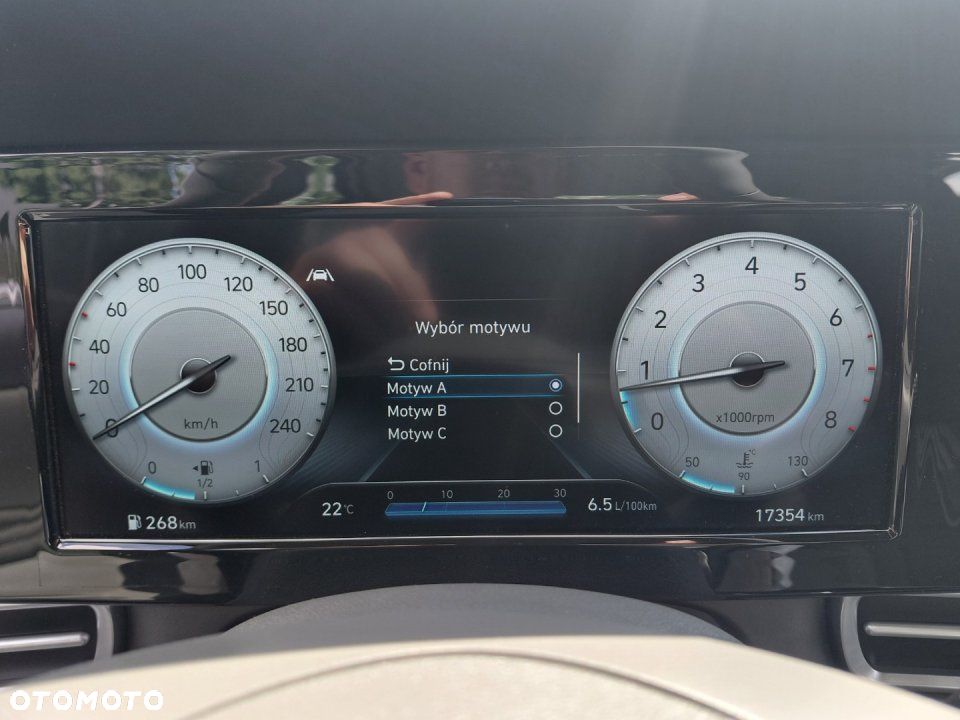 Hyundai Elantra - 16