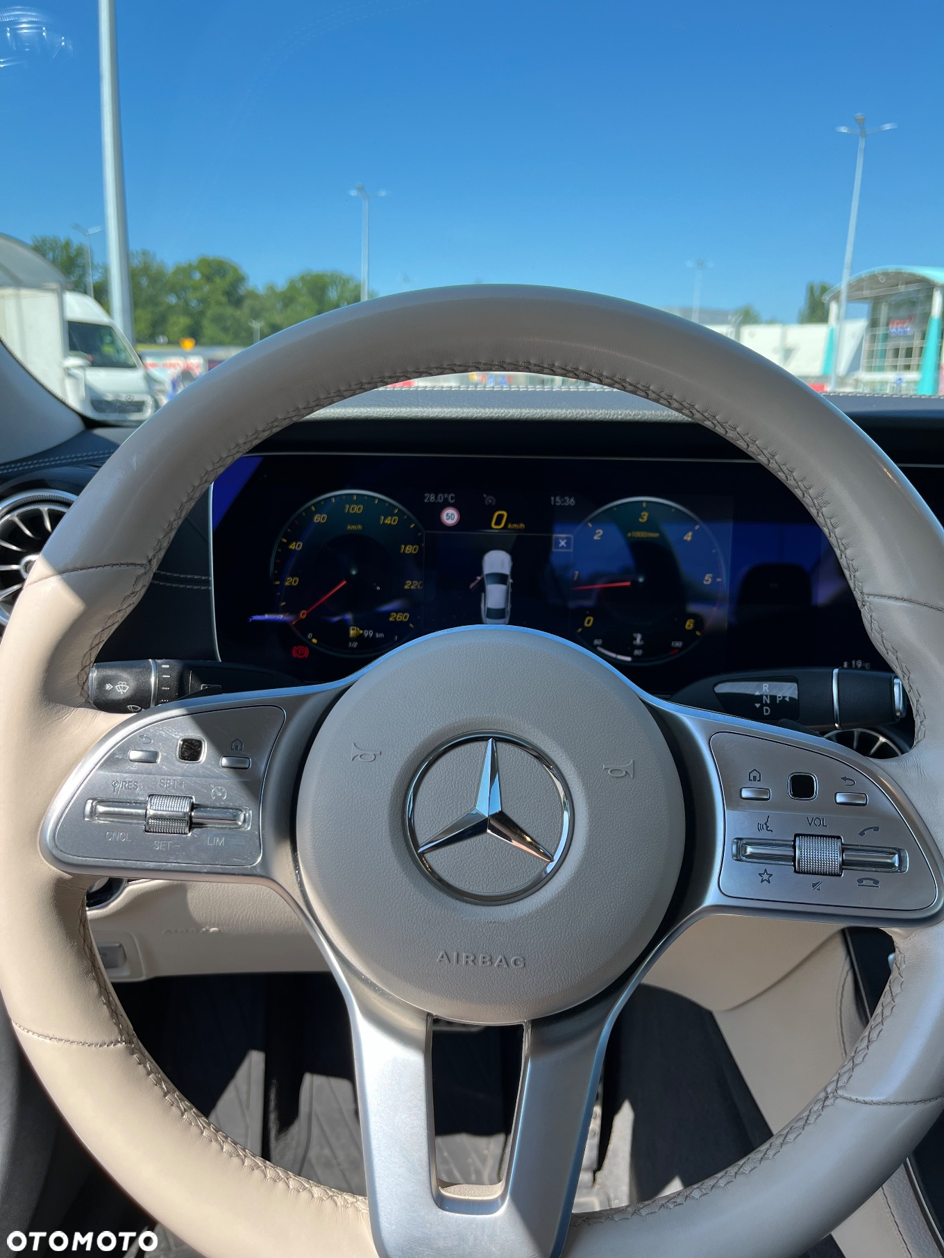 Mercedes-Benz CLS 220 d AMG - 8