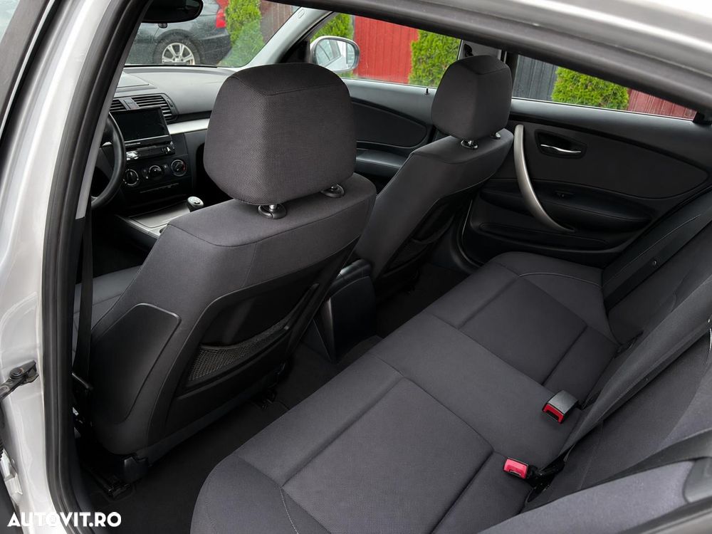 BMW Seria 1 120d DPF - 6