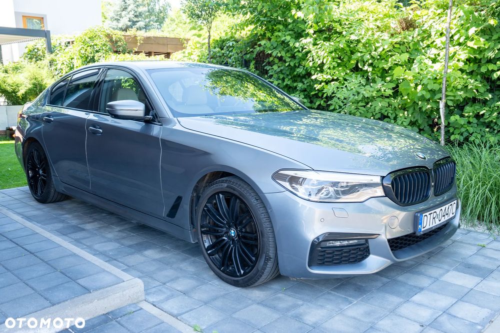 BMW Seria 5 520d xDrive - 2