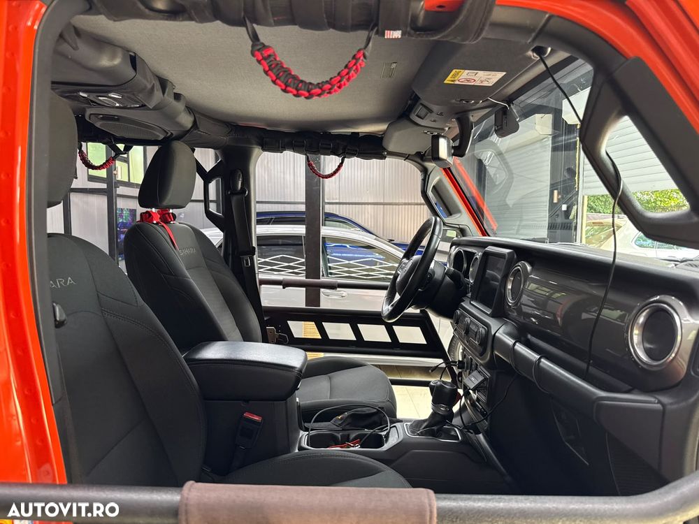 Jeep Wrangler 2.2 CRD AT8 Sahara - 22