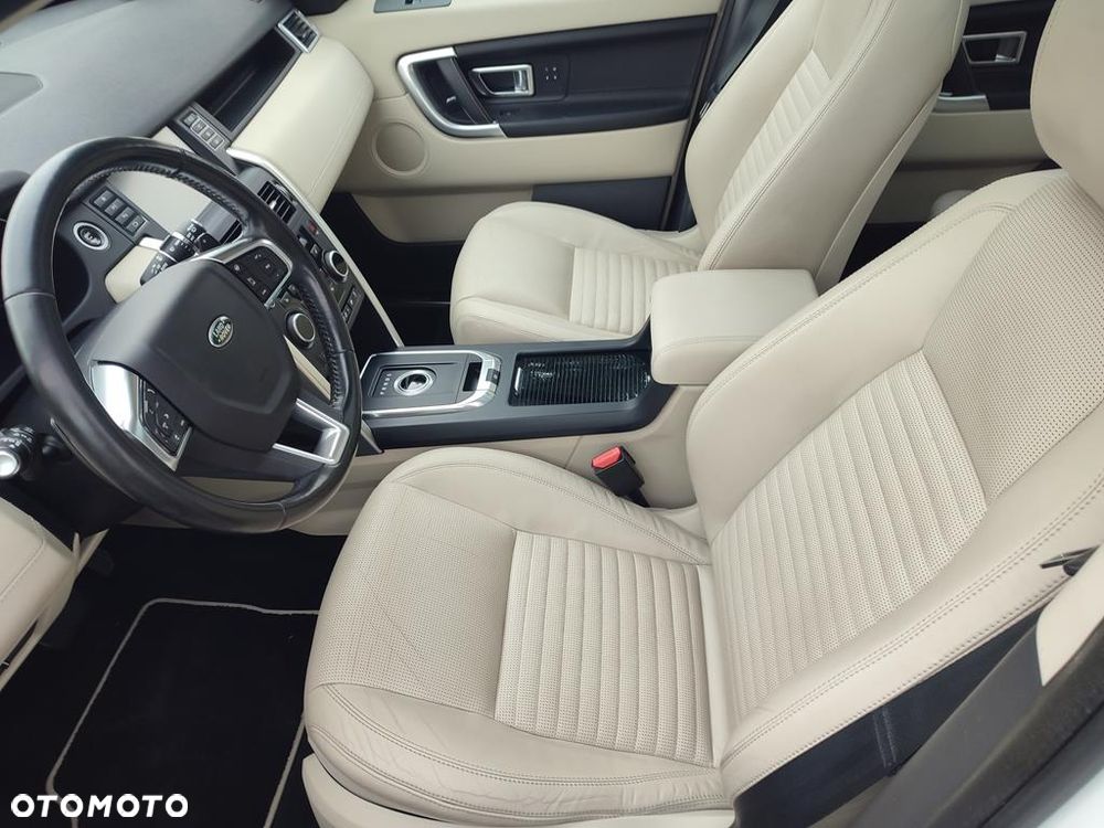 Land Rover Discovery Sport 2.0 Si4 HSE Luxury - 22