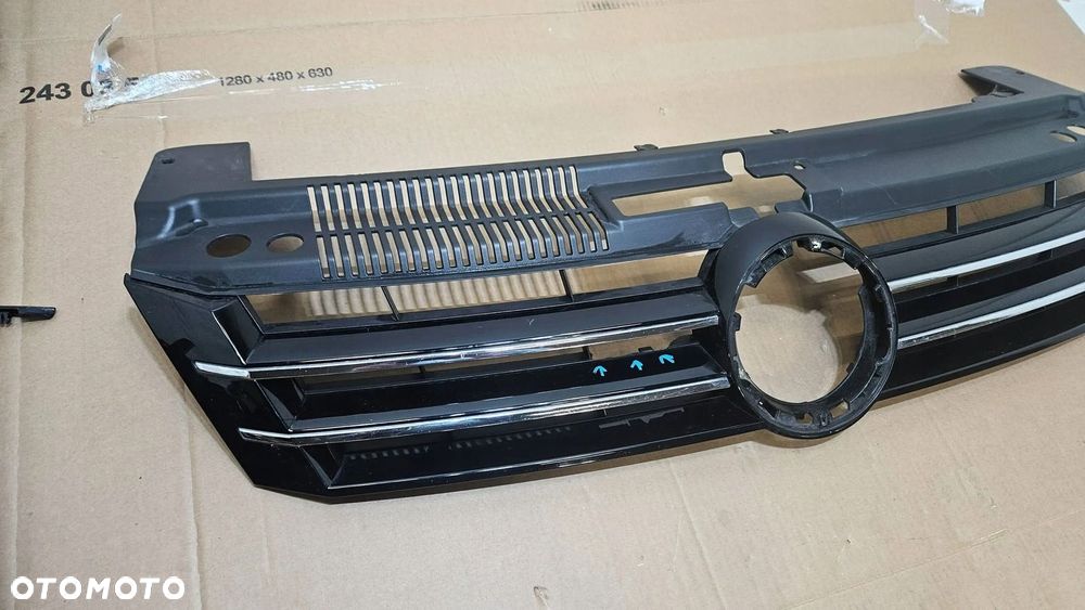 GRILL ATRAPA CHŁODNICY PRZÓD PRZEDNI VW SHARAN II 7NO 7N0853653B - 2
