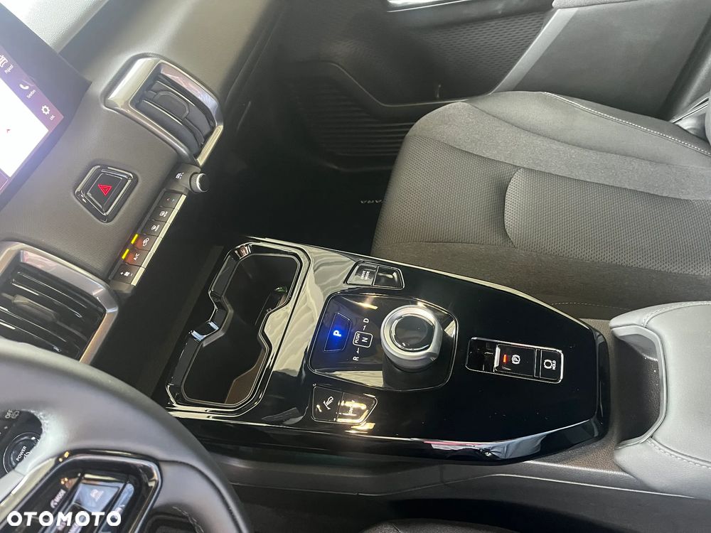 Suzuki e VITARA - 14