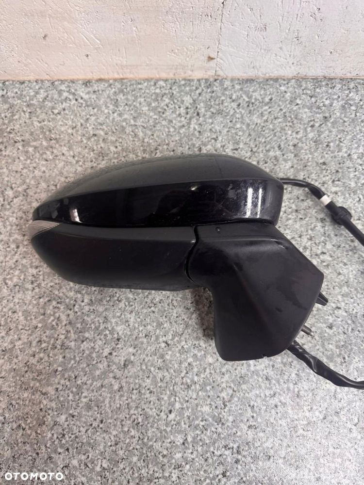 lusterko prawe 9 pin pinów yaris cross kross 2022 w-wa europa - 1