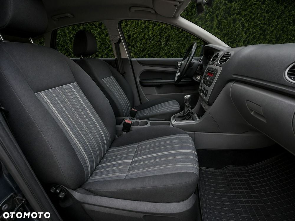 Ford Focus - 7