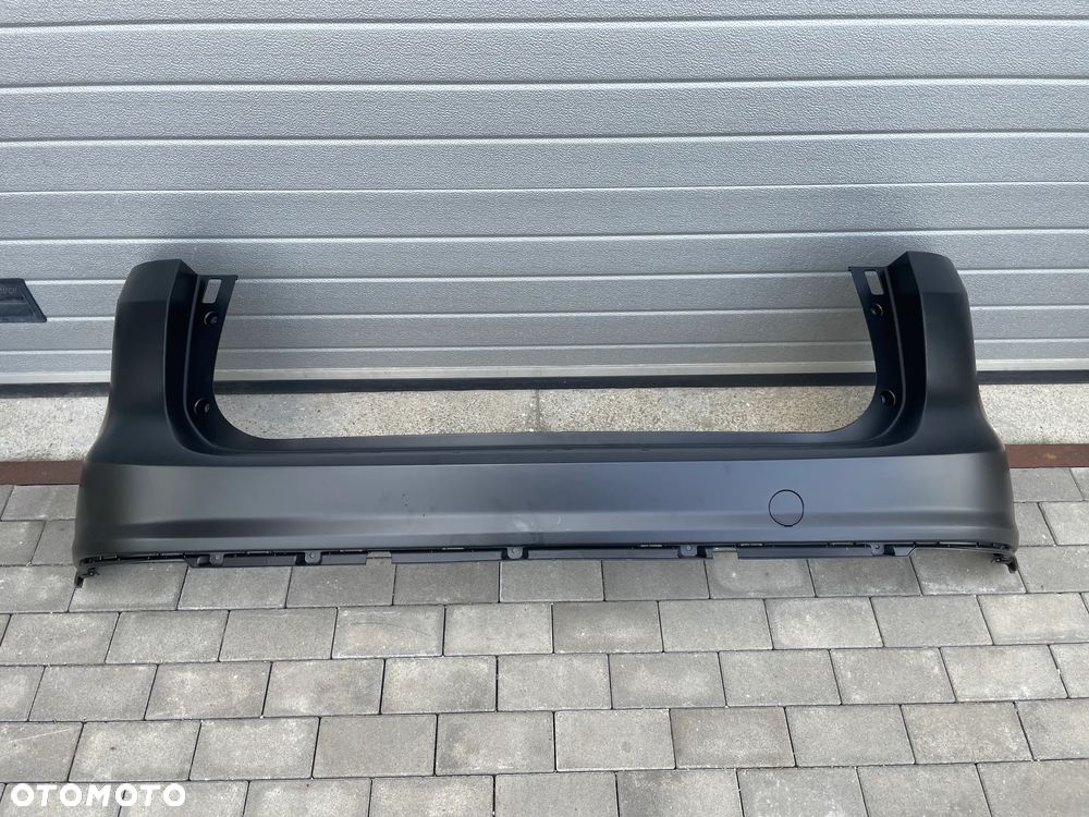 ZDERZAK TYLNY FORD C-MAX MK2  2010-2015 - NOWY - 1