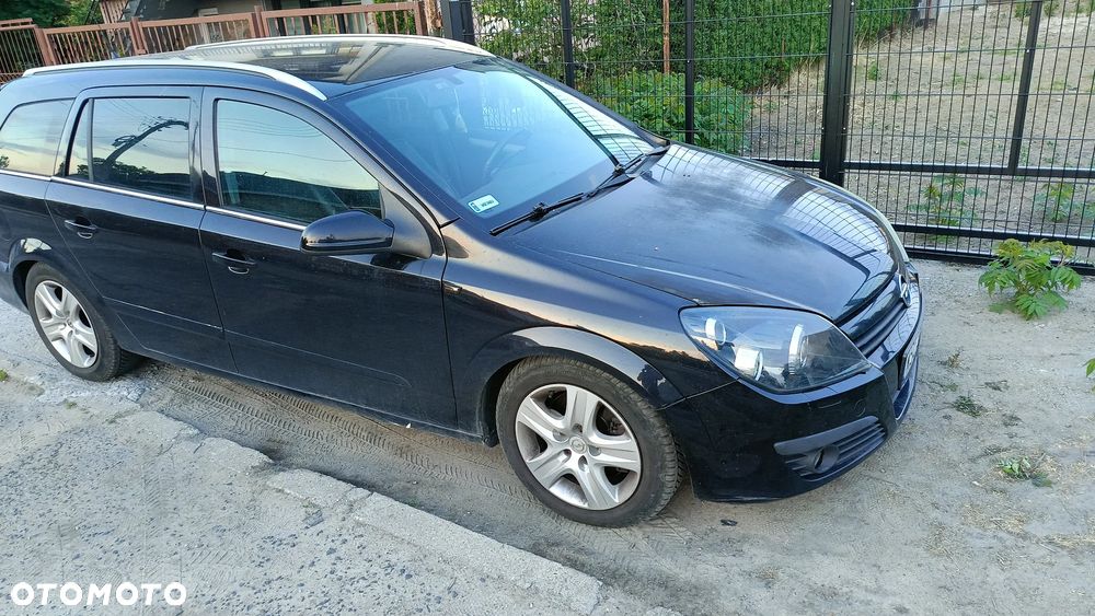 Opel Astra 2.0 Turbo Cosmo - 4