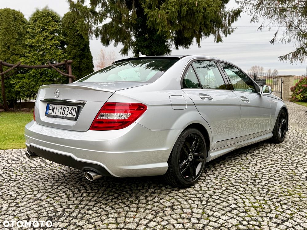 Mercedes-Benz Klasa C 350 4Matic (BlueEFFICIENCY) 7G-TRONIC Elegance - 6