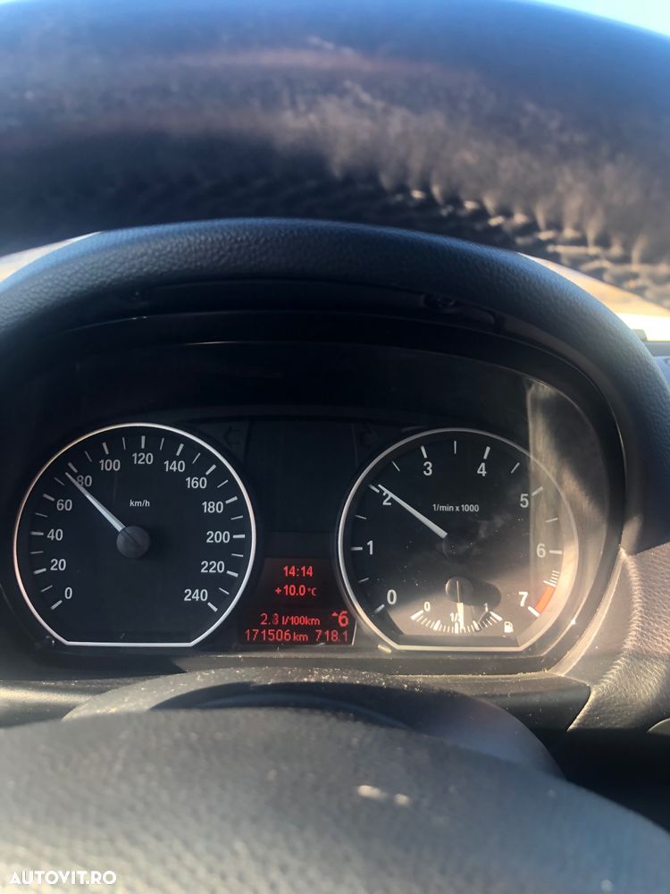 BMW Seria 1 116i - 5