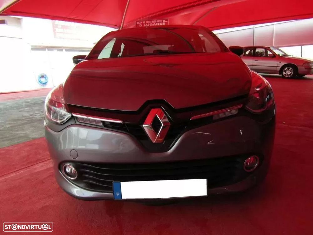 Renault Clio 1.5 dCi Dynamique S — fotografia 2