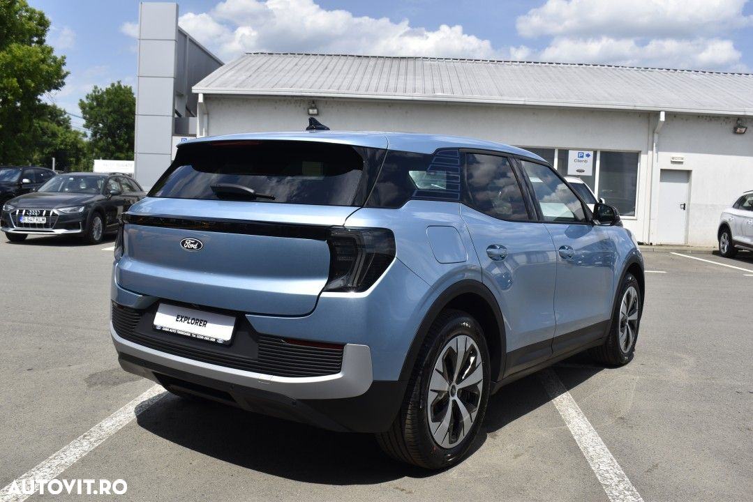 Ford Explorer - 6
