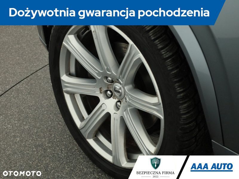 Volvo XC 90 - 21