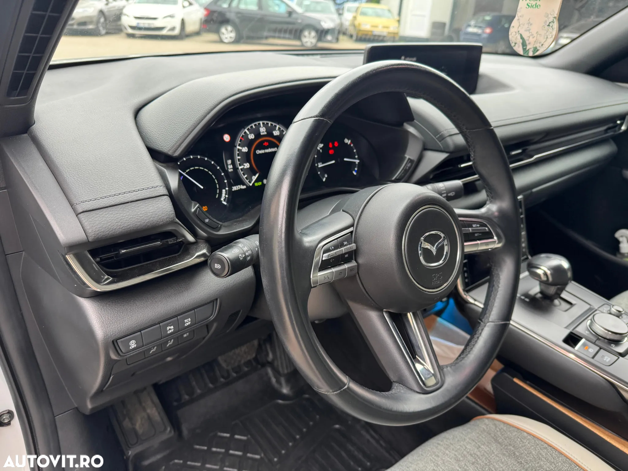 Mazda MX-30 - 8